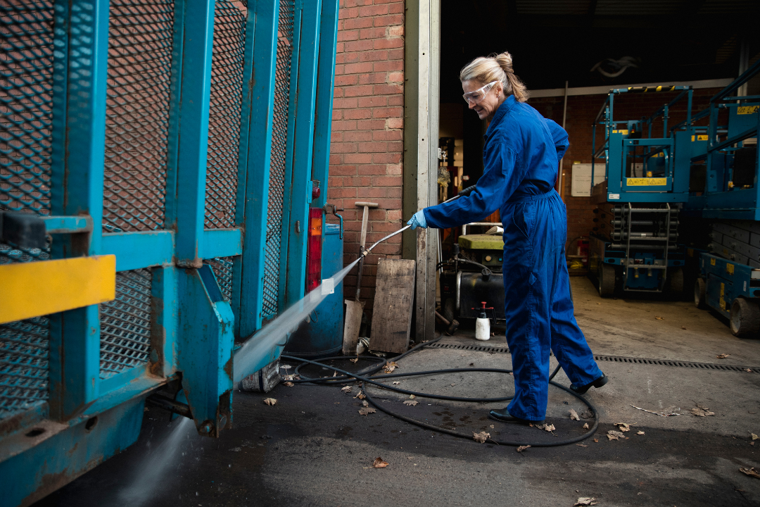 Industrial Cleaning Solutions For Your Storage Tanks